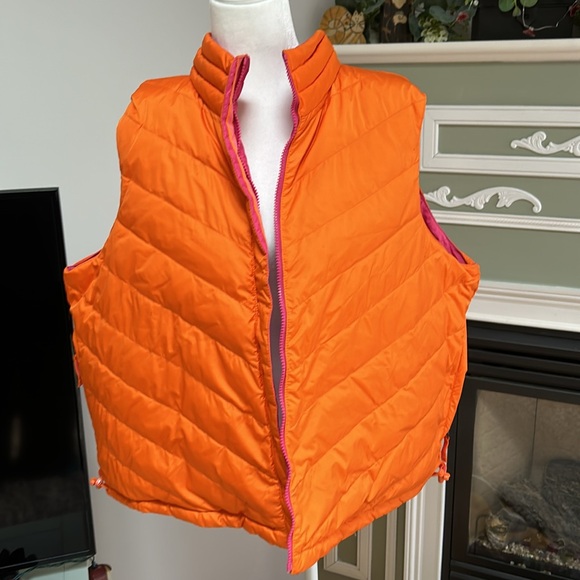Coldwater Creek reversible winter vest - Picture 2 of 7